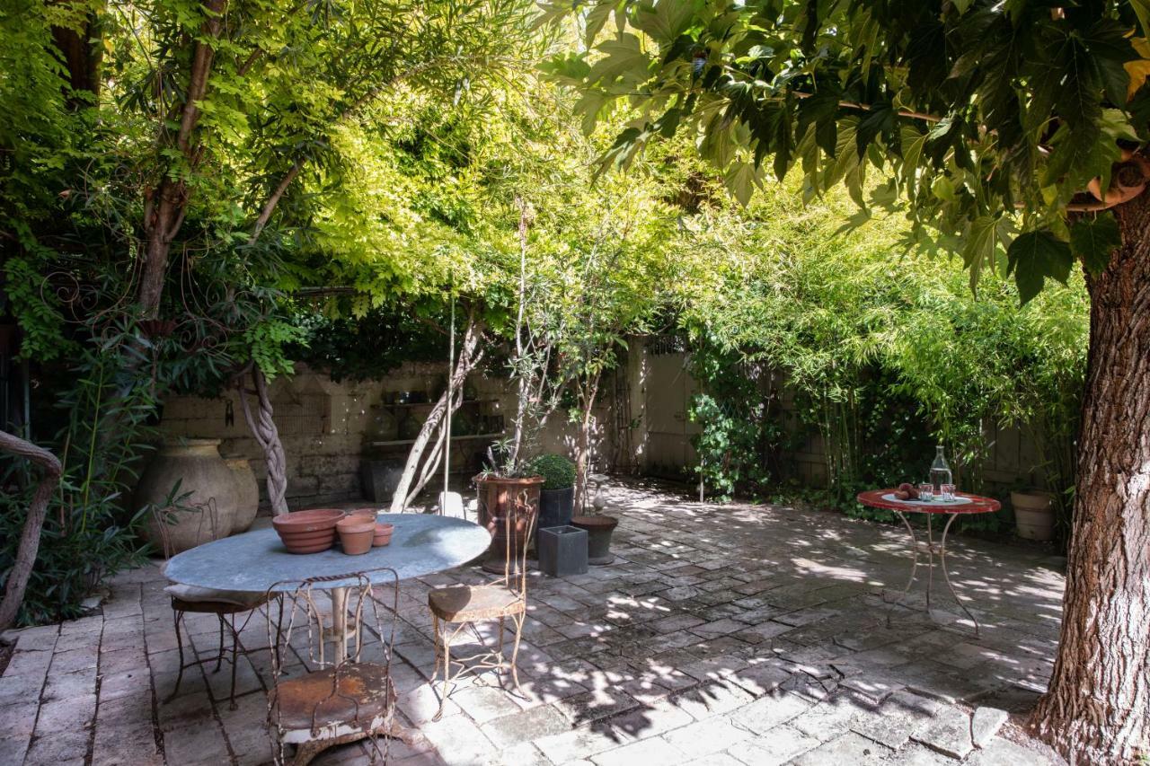Maison Xixe Et Jardin En Intramuros Avignon Exterior photo