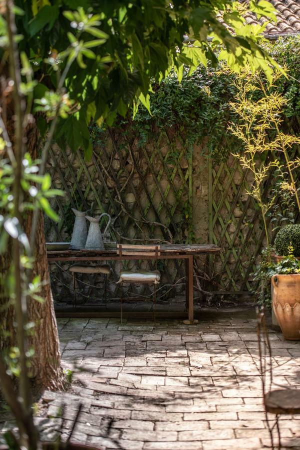 Maison Xixe Et Jardin En Intramuros Avignon Exterior photo